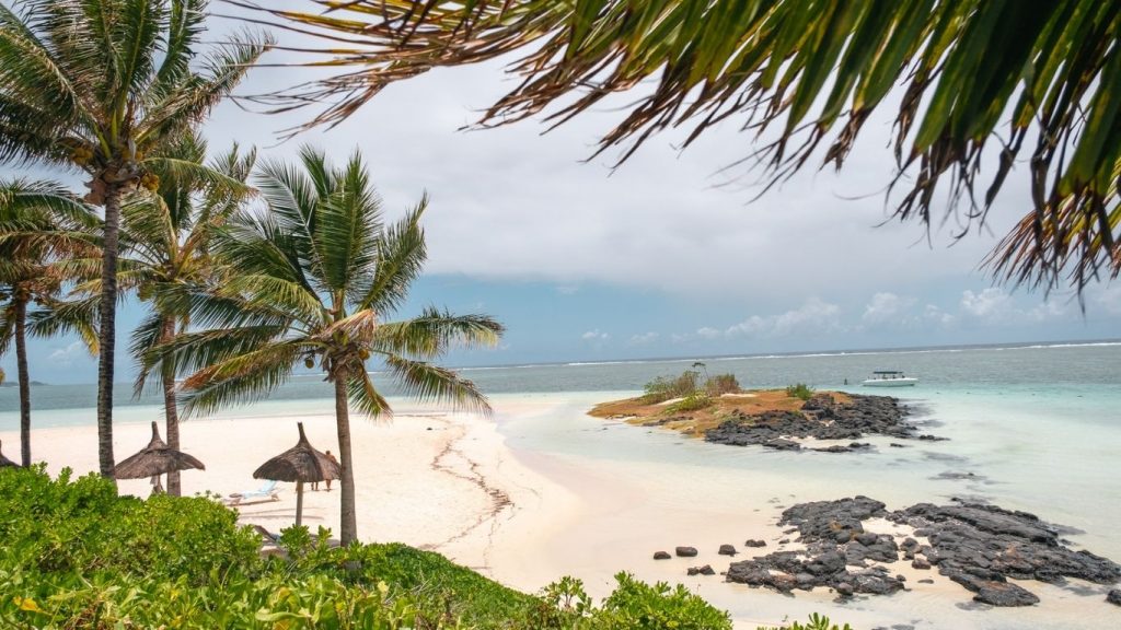 Lux Belle Mare Resort & Villas