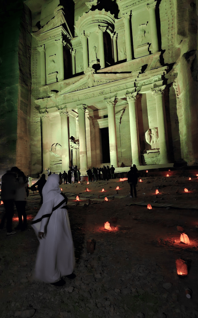 © The Veiled Explorer | Petra by Night Jordan